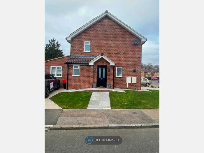 3 Bedroom End Of Terrace House To Rent In Thrift Green, Brentwood CM13