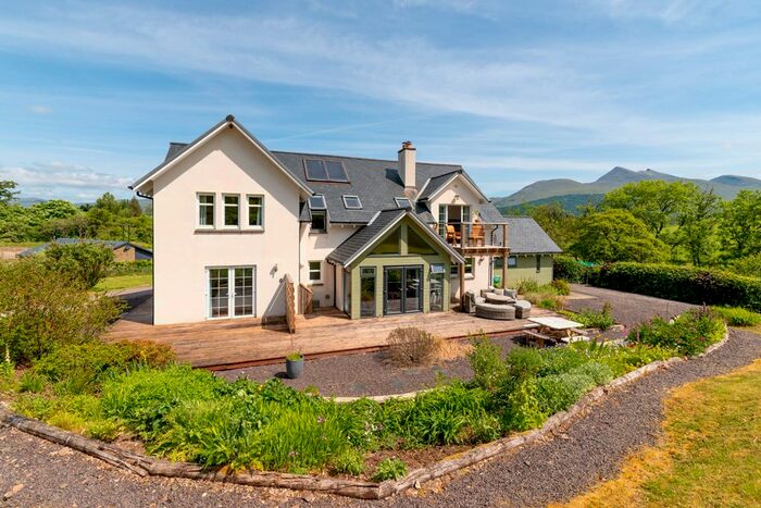 4 Bedroom Detached House For Sale In Taynuilt, PA35