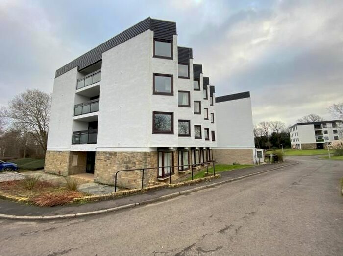 1 Bedroom Flat To Rent In Cadzow House, The Furlongs, Hamilton, ML3