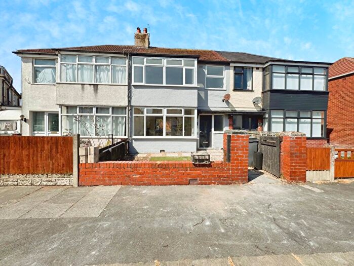 3 Bedroom Terraced House For Sale In Lyddesdale Avenue, Thornton-Cleveleys, Lancashire, FY5