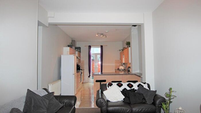 4 Bedroom House To Rent In King John Street, Heaton, Newcastle Upon Tyne, NE6