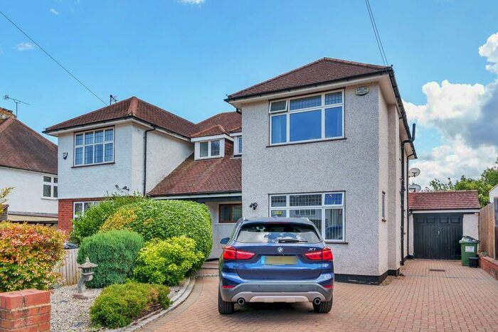 3 Bedroom Semi-Detached House To Rent In Whitchurch Gardens, Edgware, HA8