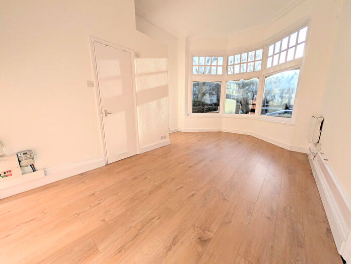 Studio To Rent In Queens Avenue, Muswell Hill, N10