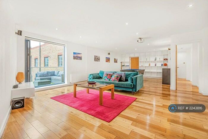 3 Bedroom Flat To Rent In Drysdale Street, London, N1