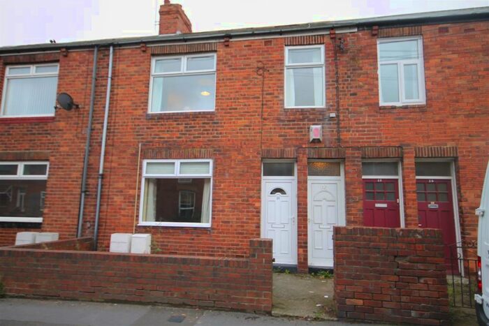 2 Bedroom Apartment To Rent In Glens Flats, High Pittington, Durham, DH6