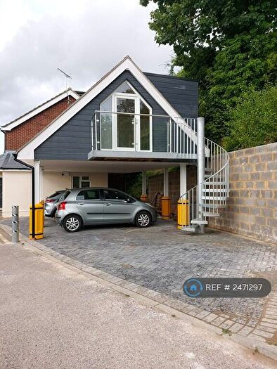 1 Bedroom Flat To Rent In St Georges Close, High Wycombe, HP13