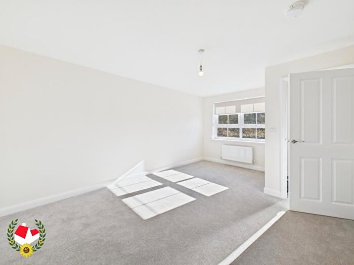 3 Bedroom Terraced House To Rent In Winnycroft Lane, Matson, Gloucester, GL4