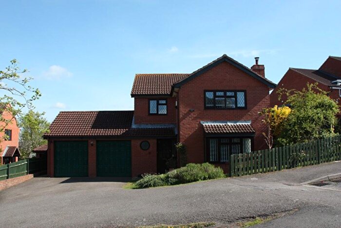 4 Bedroom Detached House To Rent In Chestnut Leys, Steeple Claydon, MK18