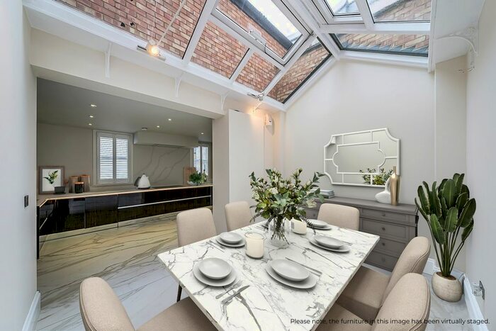 3 Bedroom Terraced House To Rent In Chapter Street, London, SW1P