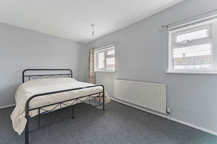 2 Bedroom Semi-Detached House For Sale In Queensway, Thetford, IP24