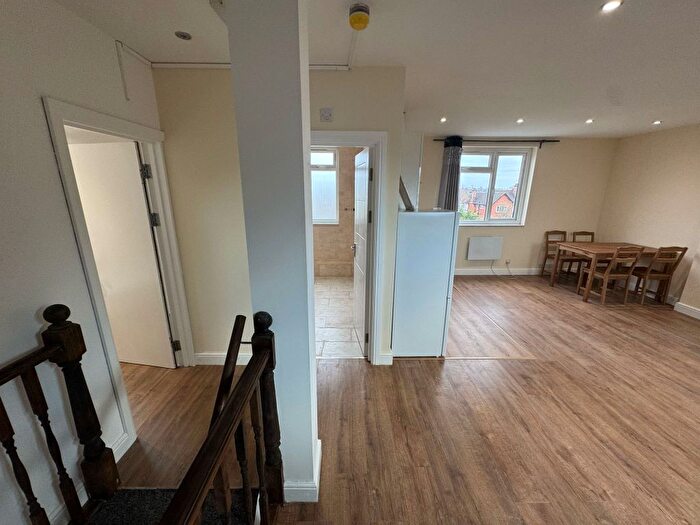 1 Bedroom Flat To Rent In Oxgate Gardens, London, NW2