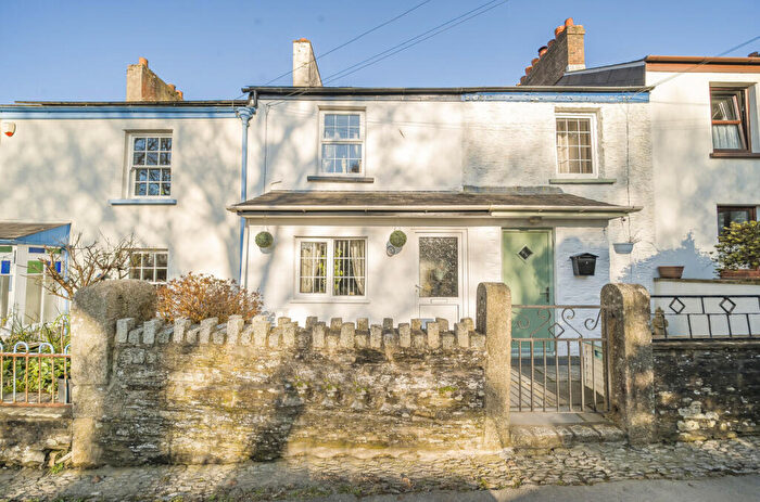 3 Bedroom Terraced House For Sale In Castle Gardens, Liskeard, Cornwall, PL14