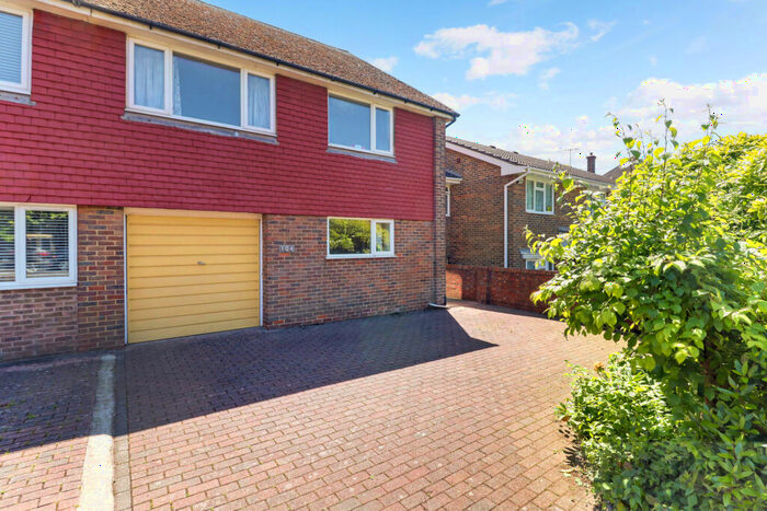 4 Bedroom Semi-Detached House To Rent In The Drive, Hove, BN3