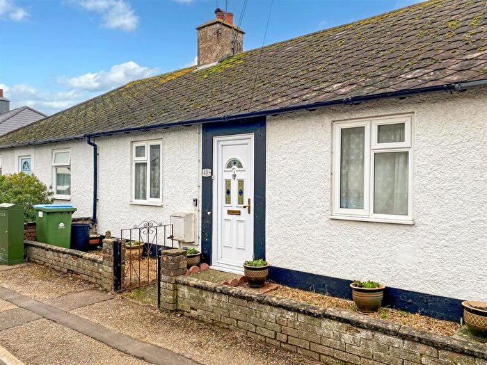 2 Bedroom Terraced Bungalow For Sale In Grove Crescent, Littlehampton, BN17