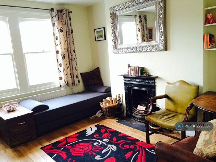 1 Bedroom Flat To Rent In Tufnell Park, London, N19