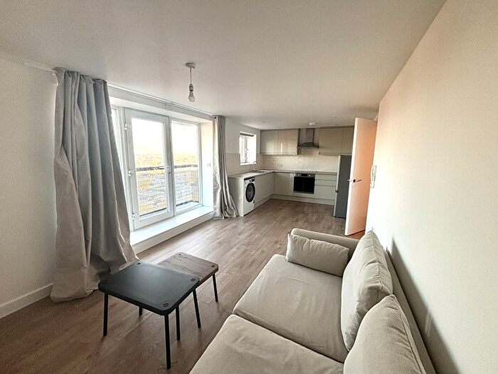 1 Bedroom Property To Rent In Lakeside Rise, Manchester, M9