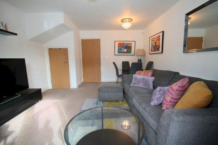 2 Bedroom Terraced House To Rent In Hardy Avenue, Dartford, DA1