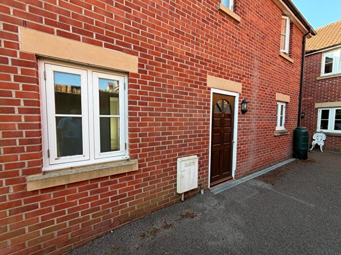 2 Bedroom Flat For Sale In Northload Street, Glastonbury, BA6