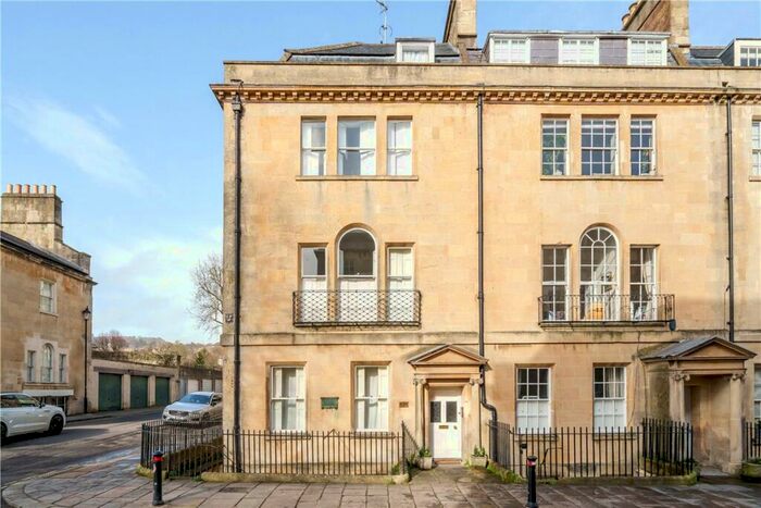 2 Bedroom Apartment To Rent In Brock Street, Bath, Somerset, BA1