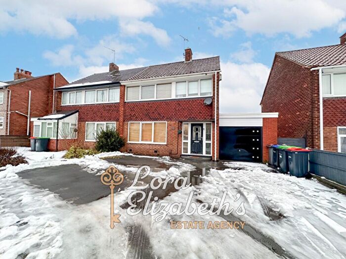 3 Bedroom Semi Detached House For Sale In Alfreton Road, Sutton-In-Ashfield, Nottinghamshire, NG17