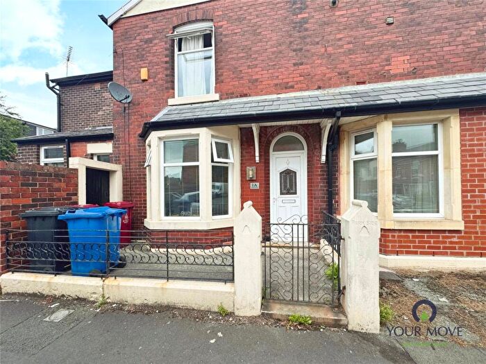 1 Bedroom Flat To Rent In Markham Road, Blackburn, Lancashire, BB2