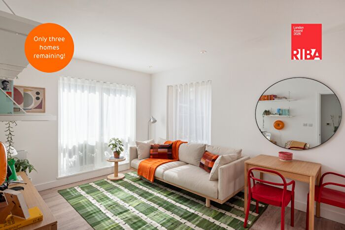 1 Bedroom Flat For Sale In Forest Road, London, E17