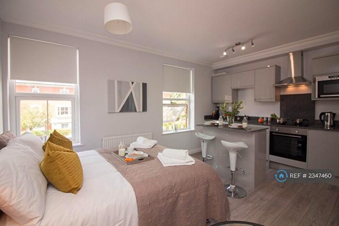 Studio To Rent In Helena House, Reading, RG1