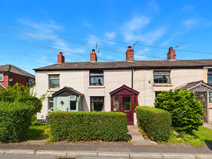 2 Bedroom Cottage For Sale In School Hillocks Cottages, Coote Lane, Lostock Hall, Preston, PR5