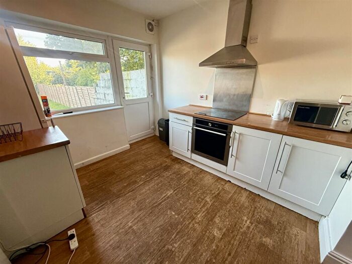 4 Bedroom Terraced House To Rent In B Balaclava Road, Bristol, PC02