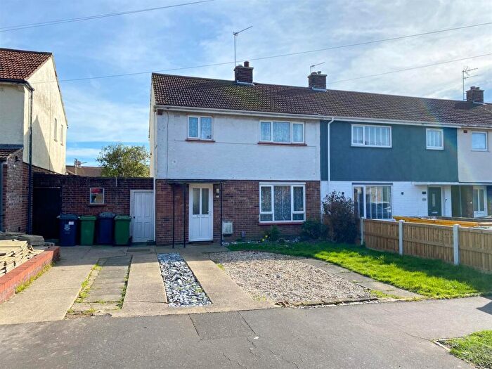 3 Bedroom End Of Terrace House For Sale In Somerville Avenue, Gorleston, Great Yarmouth, NR31