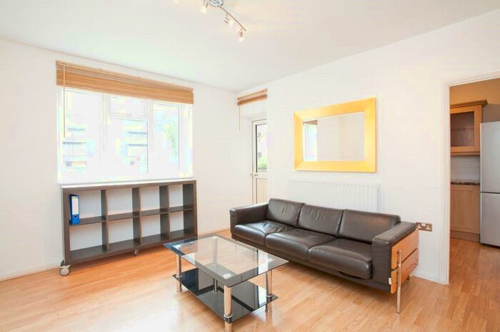2 Bedroom Apartment To Rent In Neckinger Estate, Spa Road, Bermondsey, London, SE16
