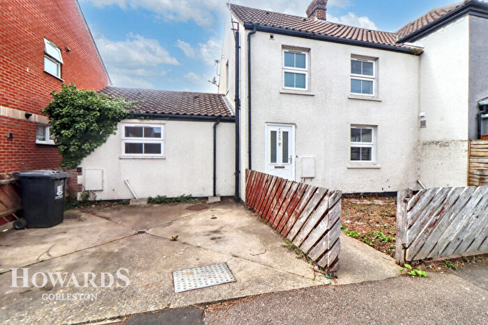 1 Bedroom End Of Terrace House For Sale In Stafford Road, Great Yarmouth, NR31
