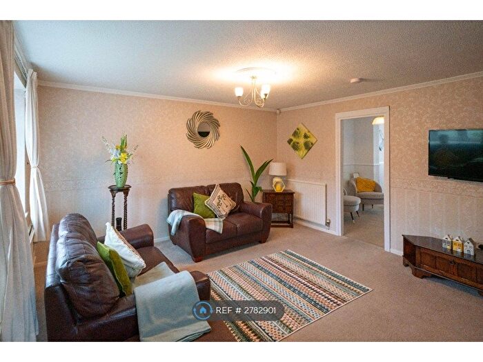 3 Bedroom Semi-Detached House To Rent In Old Vicarage, Westhoughton, Bolton, BL5
