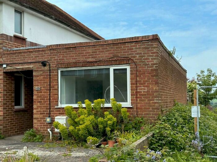 1 Bedroom Flat To Rent In Rotherfield Crescent, BN1