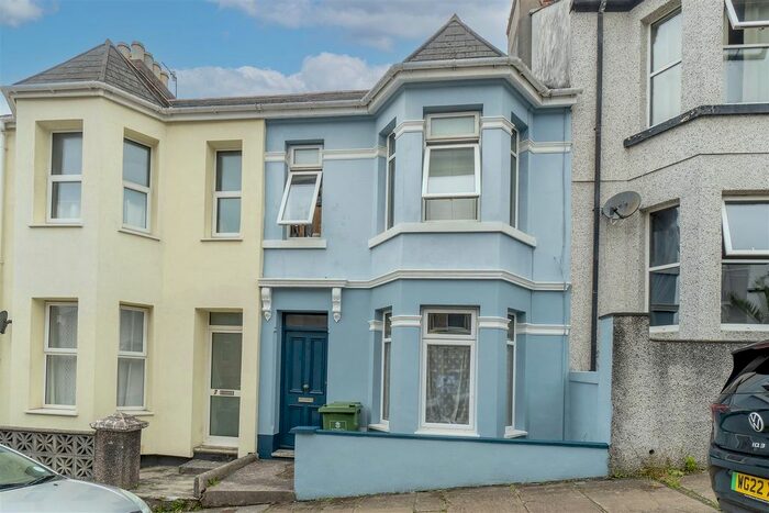1 Bedroom Flat To Rent In Turret Grove, Plymouth, PL4