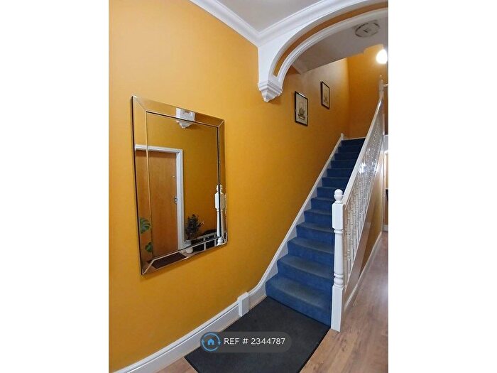 2 Bedroom Flat To Rent In Victoria Street, Southport, PR9