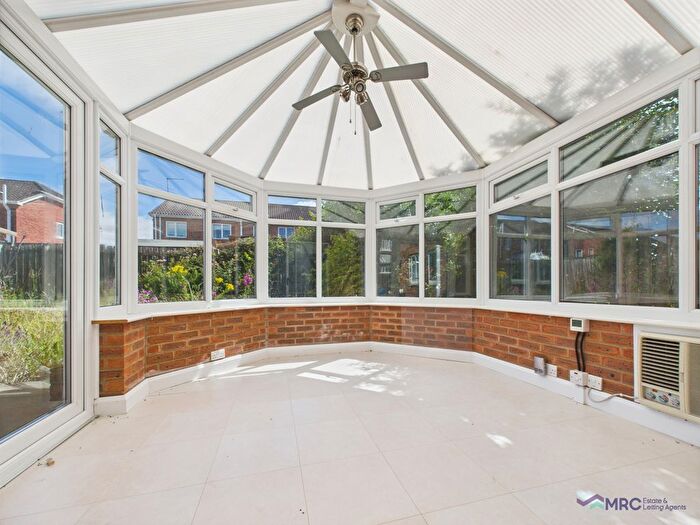 4 Bedroom Detached House For Sale In South Bridge Road, Hull, HU9