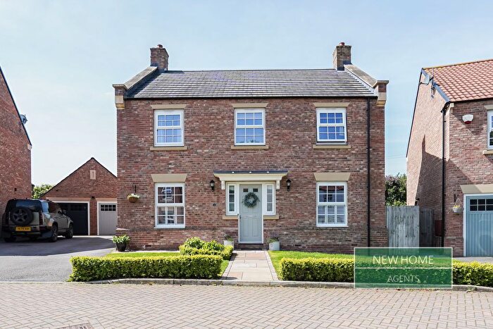4 Bedroom Detached House For Sale In Harewood Close Green Hammerton, York, YO26
