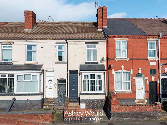 3 Bedroom Terraced House For Sale In Dudley Road, Rowley Regis, B65