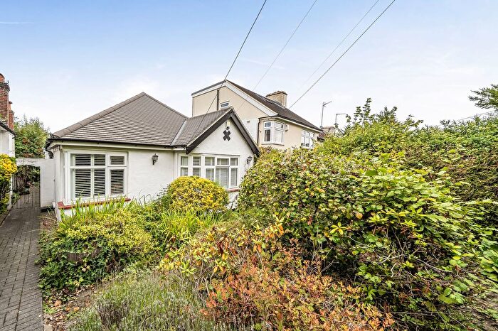 3 Bedroom Detached Bungalow For Sale In Potters Lane, Barnet, EN5