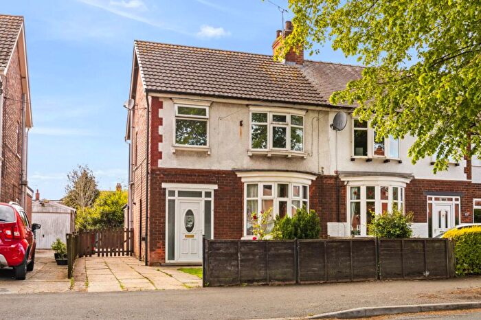 3 Bedroom Semi-Detached House For Sale In Glanville Avenue, Scunthorpe, North Lincolnshire, DN17