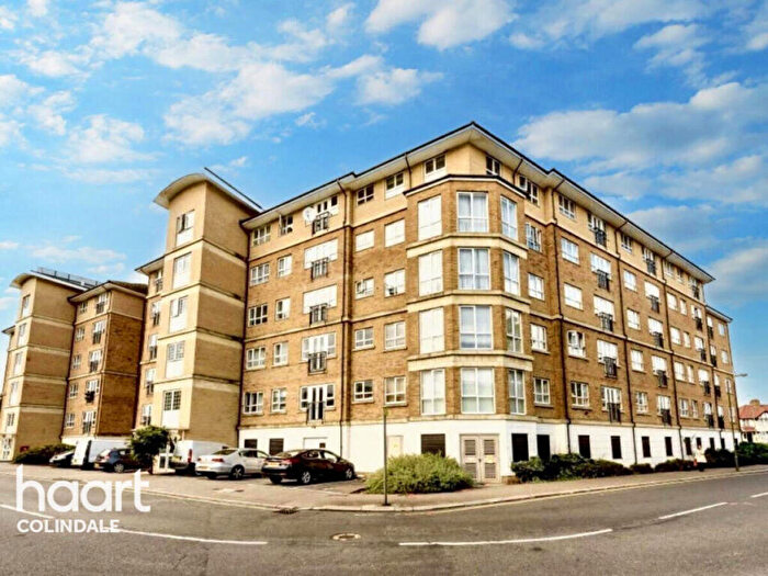 1 Bedroom Flat For Sale In Geneva Court, Rookery Way, NW9