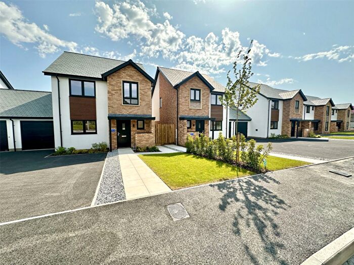 3 Bedroom Detached House For Sale In Heanton Lea Gardens, Braunton, Devon, EX31