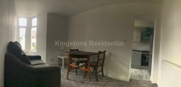 1 Bedroom Flat To Rent In Richmond Road, Roath, CF24