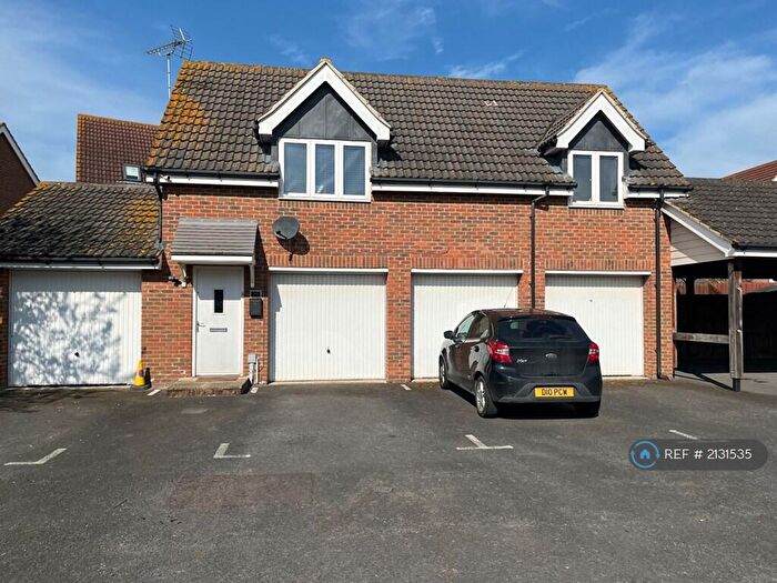 2 Bedroom Maisonette To Rent In Mallow Road, Kent, ME12