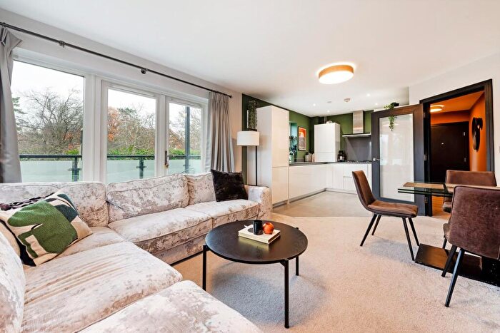 2 Bedroom Apartment For Sale In Ryder Court, Charles Sevright Way, Mill Hill, NW7