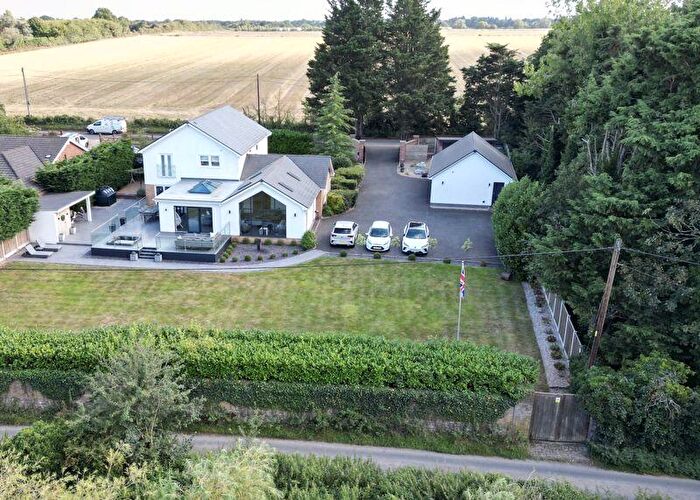 4 Bedroom Detached House For Sale In High Road, Burgh Castle, NR31