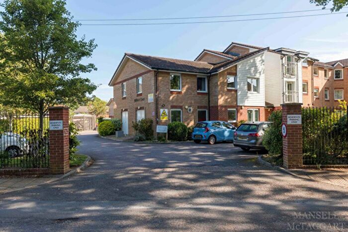 2 Bedroom Retirement Property For Sale In Millfield Court, Crawley, RH11