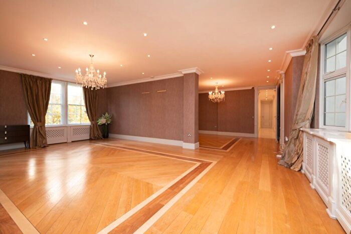 5 Bedroom Apartment To Rent In Abbey Lodge, Park Road, London, NW8