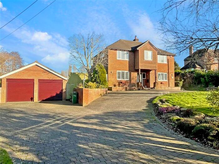 4 Bedroom Detached House For Sale In Stonehill, Sellindge, Ashford, Kent, TN25